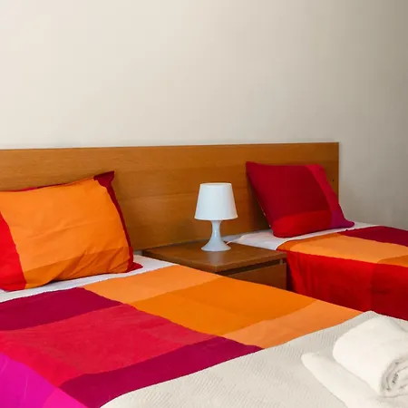 Expo Oriente Lis By Interhome